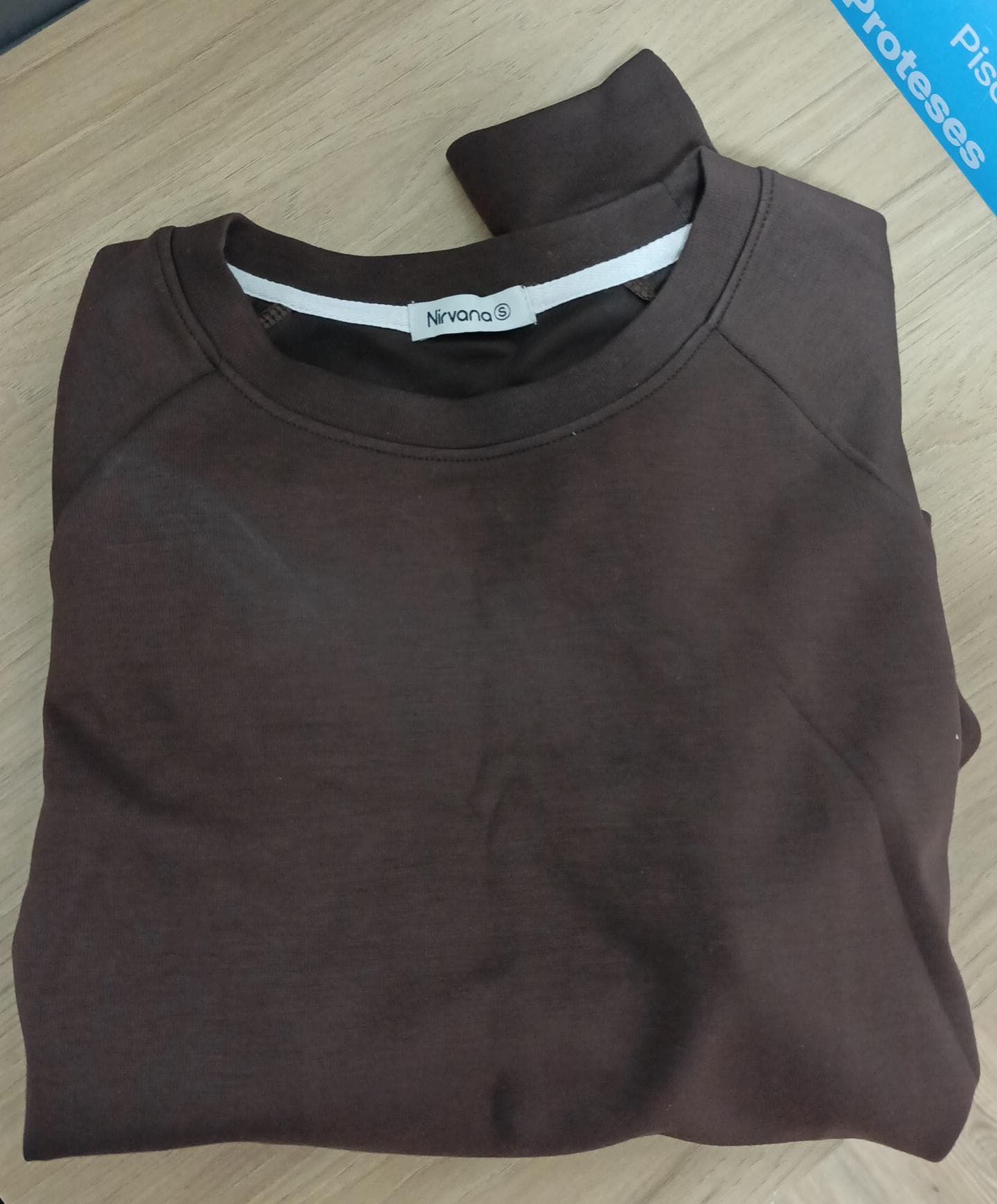 Blusa Manga Longa Marrom